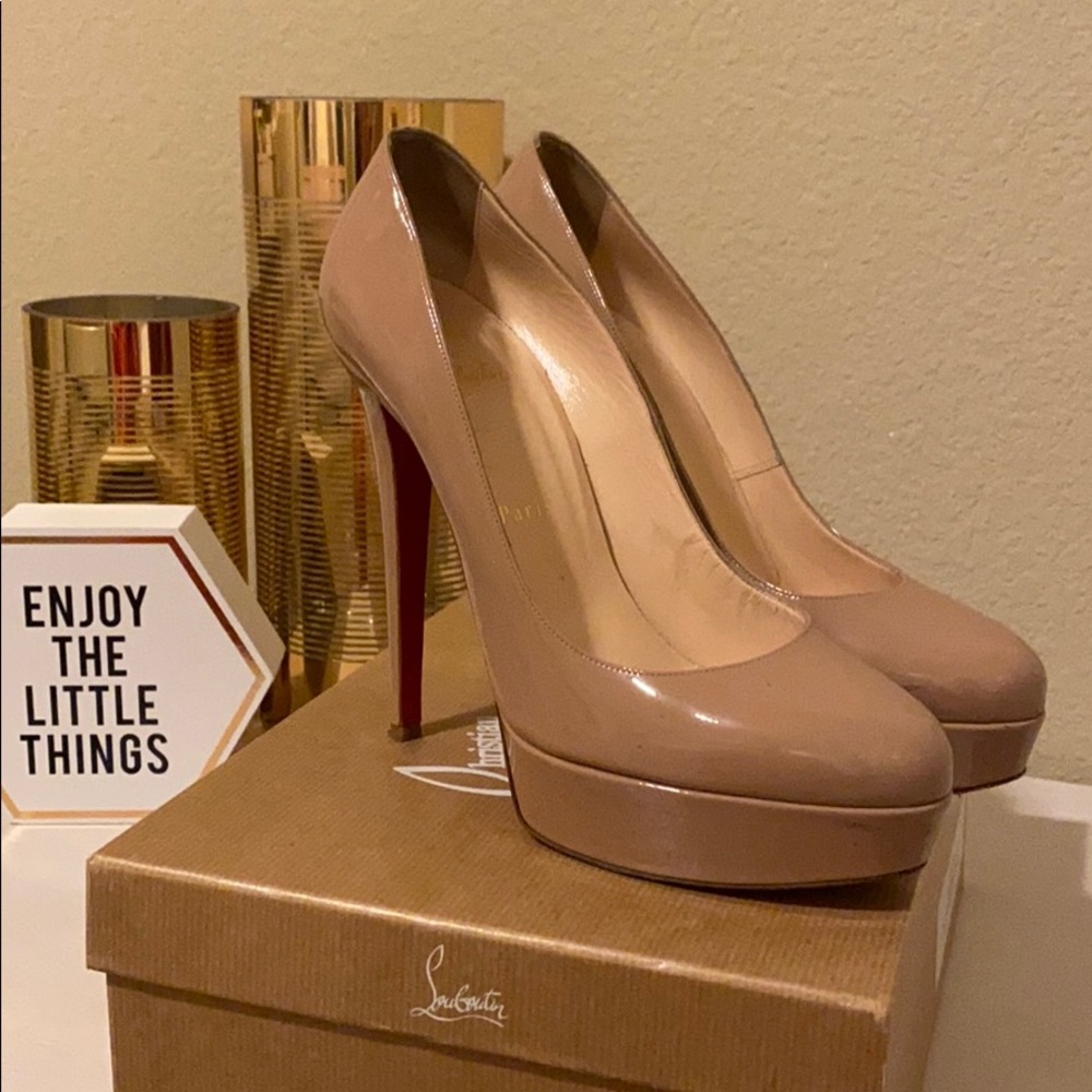 Christian Louboutin Tan Pump